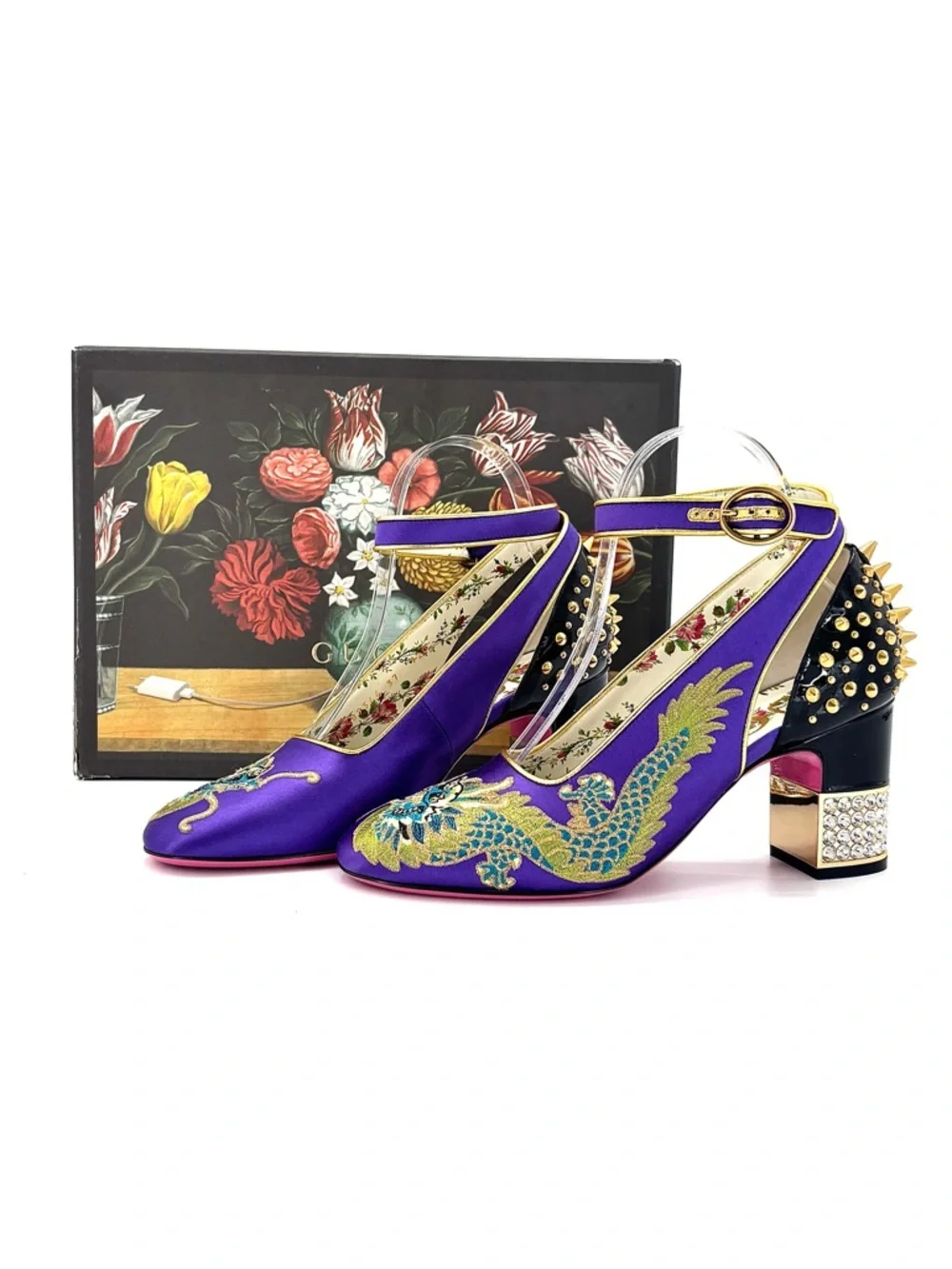 Gucci FW 2017 Caspar Dragon Embroidered Spike Embellished Mary Jane Pumps 37 - Picture 3 of 12